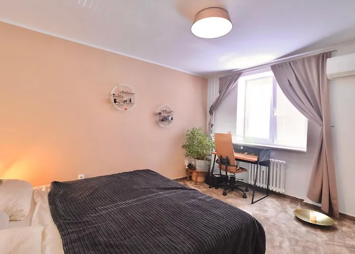 Shelter&friends At Trnavské Mýto