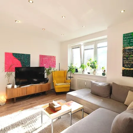 Apartament Shelter & Friends At Trnavske Myto Bratislava